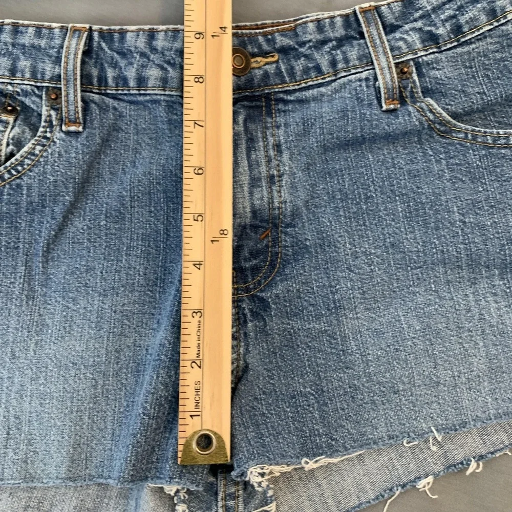 Levis Denim Shorts Womens 8 Lot Of 2 Black Blue‎ Cutoff Frayed Hem Stretch